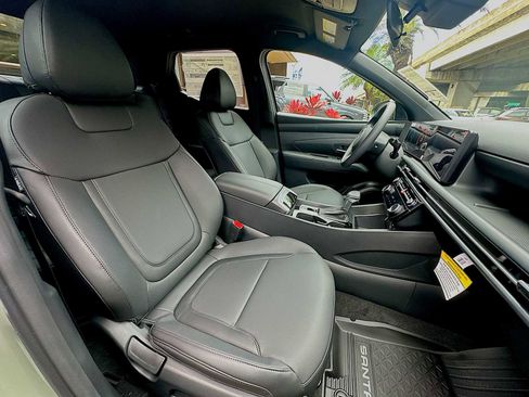 New 2026 Hyundai Santa Cruz SEL FWD image 15