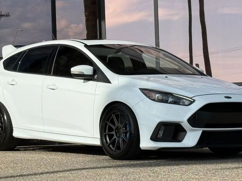 Used 2016 Ford Focus RS image 17