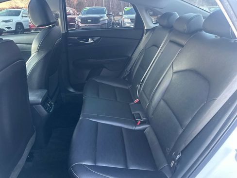 Used 2021 Kia Forte EX image 17