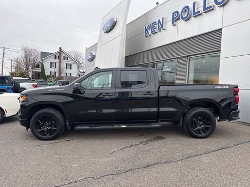 Used 2022 Chevrolet Silverado 1500 Custom image 9