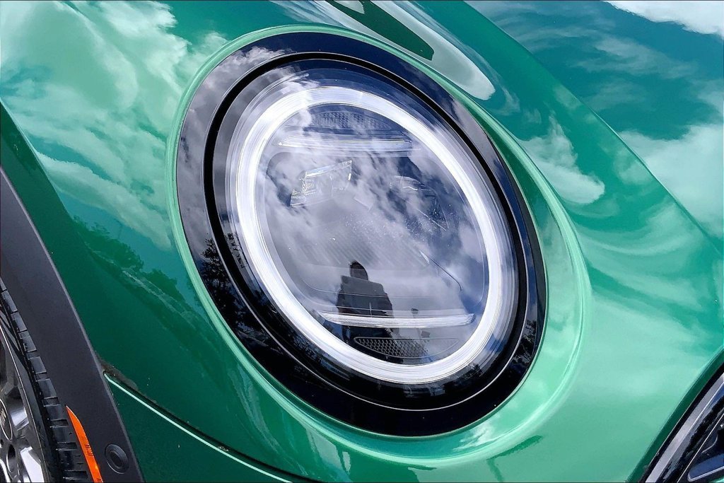 Used 2025 MINI Cooper S FWD image 26