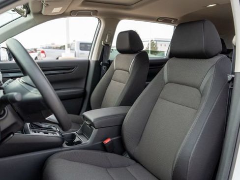Used 2024 Honda CR-V LX image 15