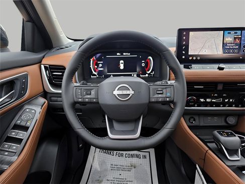 New 2026 Nissan Rogue Platinum image 22