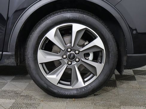 Used 2023 Ford Escape Platinum w/ Premium Technology Package image 22