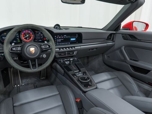 Certified 2024 Porsche 911 Carrera GTS image 22