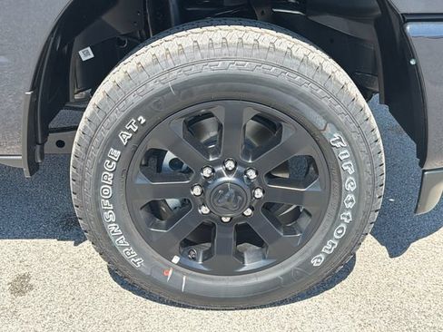 New 2026 RAM 3500 Big Horn AWD/4WD image 41