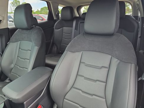 New 2026 Kia Sportage SX FWD image 22