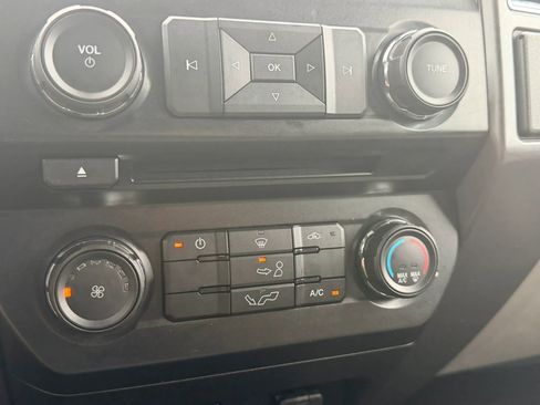 Used 2016 Ford F150 XLT RWD image 15