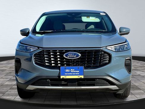 Certified 2023 Ford Escape Active w/ Tech Pack #2 image 3