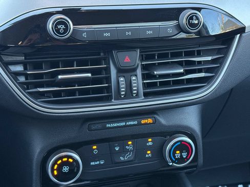 Certified 2022 Ford Escape SE FWD image 21
