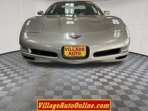 Used 2000 Chevrolet Corvette Convertible image 6
