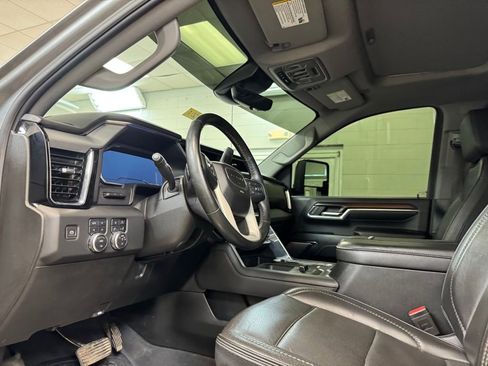 Used 2024 GMC Sierra 3500 Denali w/ Denali Reserve Package AWD/4WD image 14