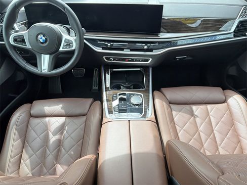 Used 2025 BMW X5 xDrive40i image 17