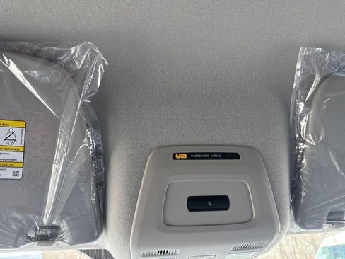 New 2026 Ford Transit 250 148 Medium Roof image 24