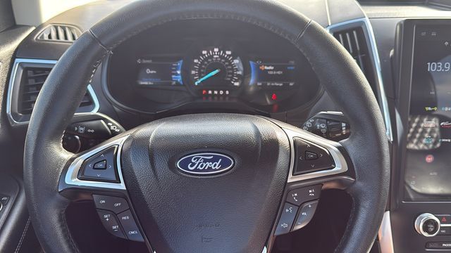 Used 2024 Ford Edge Titanium AWD/4WD image 15