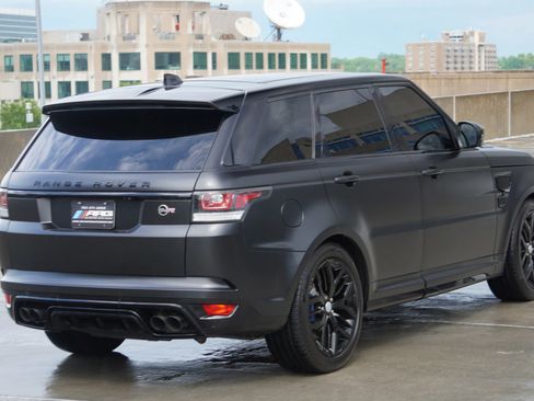 Used 2017 Land Rover Range Rover Sport SVR image 39