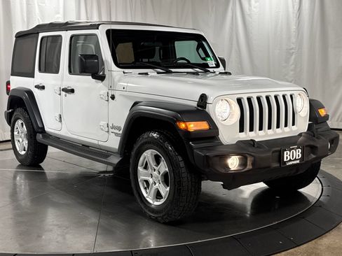 Used 2018 Jeep Wrangler Unlimited Sport S AWD/4WD image 7
