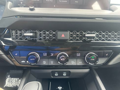 New 2026 Honda Accord EX-L image 28