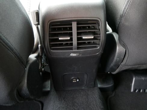 Used 2021 Ford Escape SE w/ Convenience Package AWD/4WD image 16
