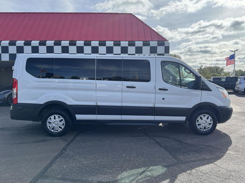 Used 2016 Ford Transit 350 XLT RWD image 8