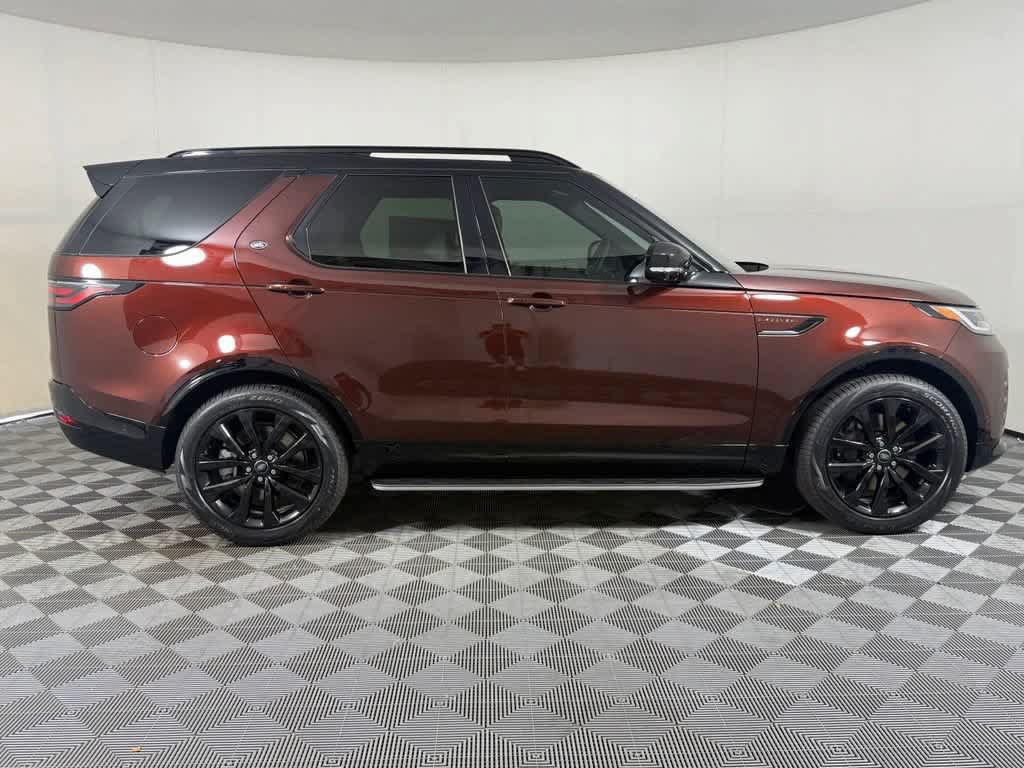 New 2026 Land Rover Discovery Limited Edition AWD/4WD image 9