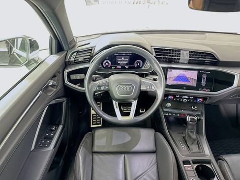 Used 2020 Audi Q3 2.0T Premium Plus w/ Premium Plus Package image 28