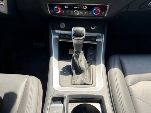 Used 2020 Audi Q3 2.0T Premium w/ Convenience Package image 20