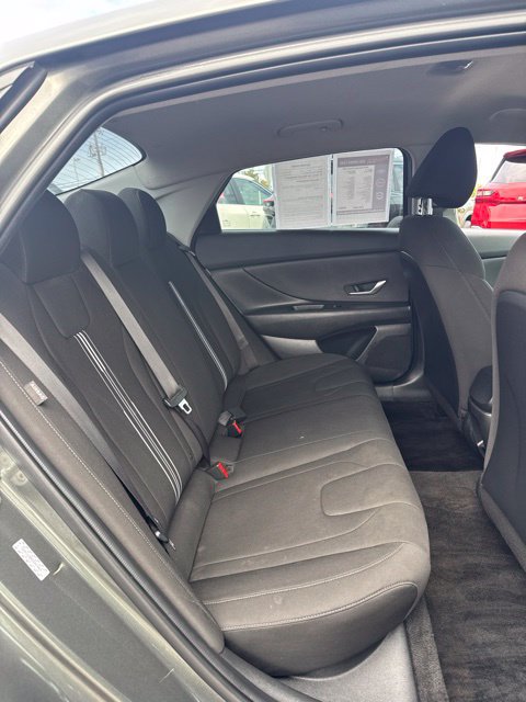 Used 2024 Hyundai Elantra SEL FWD image 15