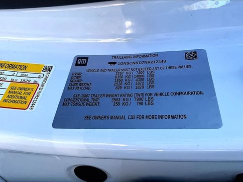 Used 2022 Chevrolet Tahoe LT w/ Luxury Package image 33