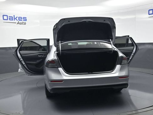 Used 2023 Honda Accord EX image 54