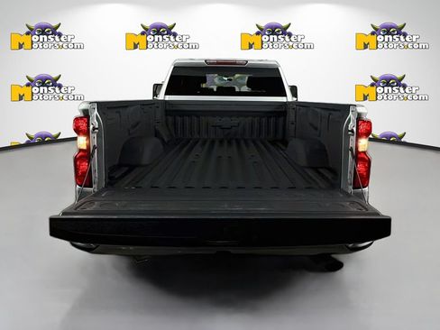 Used 2022 Chevrolet Silverado 2500 LT w/ Convenience Package AWD/4WD image 25