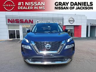 Used 2021 Nissan Rogue Platinum FWD video 2