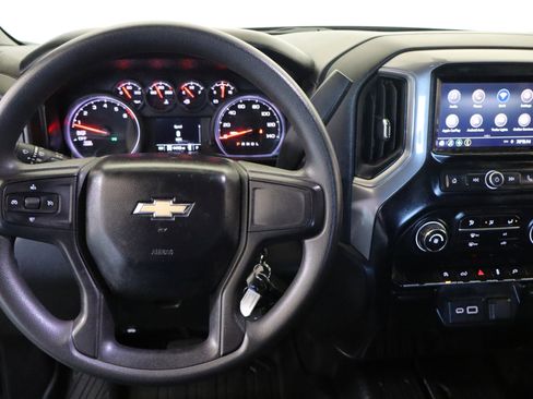 Used 2021 Chevrolet Silverado 1500 Custom image 24