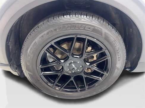 Used 2020 Ford Explorer XLT w/ Equipment Group 202A image 93