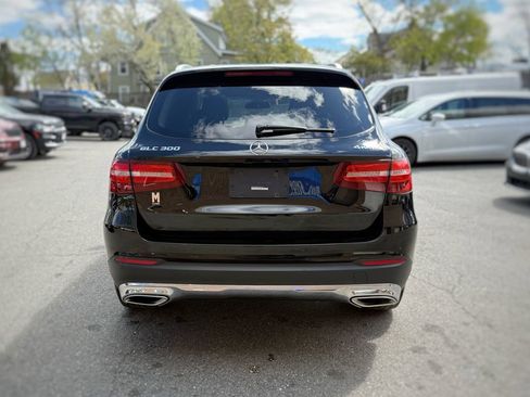 Used 2017 Mercedes-Benz GLC 300 4MATIC image 10