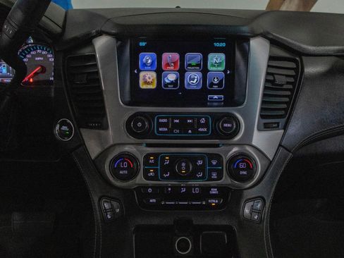 Used 2019 GMC Yukon SLT image 4