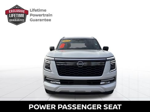 Certified 2025 Nissan Armada Platinum AWD/4WD image 13
