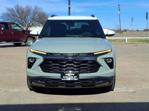 New 2026 Chevrolet TrailBlazer ACTIV w/ Convenience Package FWD image 2