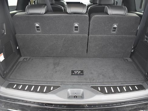 Used 2025 INFINITI QX80 Autograph w/ Autograph Exterior Package image 10