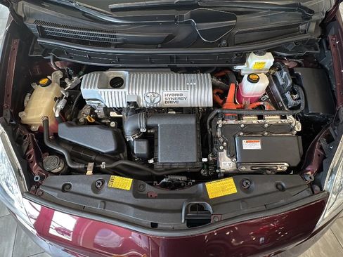 Used 2013 Toyota Prius Persona Series FWD image 42