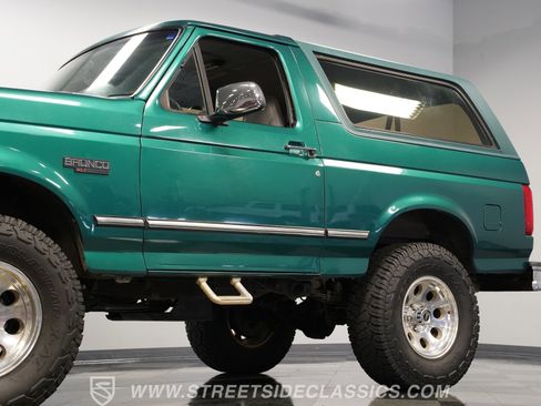 Used 1996 Ford Bronco XLT image 22