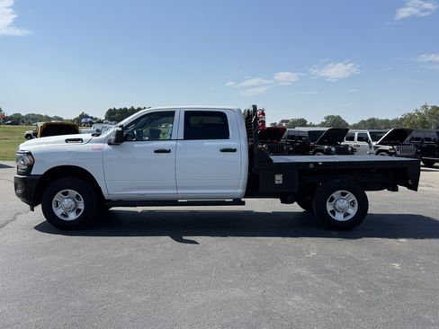 Used 2023 RAM 2500 Tradesman AWD/4WD image 5