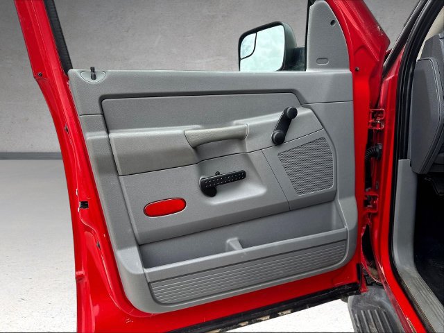 Used 2008 Dodge Ram 2500 Truck ST w/ Popular Equipment Group AWD/4WD image 24