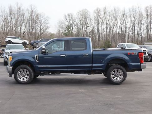 Used 2017 Ford F250 Lariat w/ Chrome Package image 3