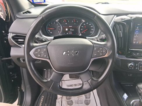 Used 2022 Chevrolet Traverse RS FWD image 9