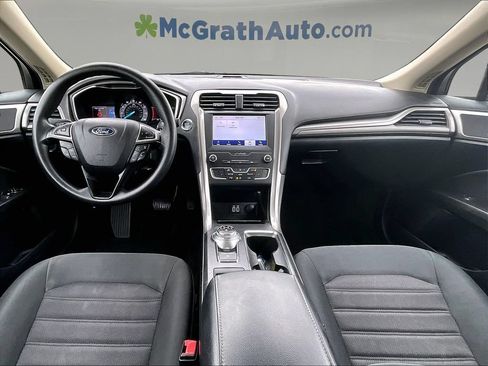 Used 2020 Ford Fusion SE AWD/4WD image 9