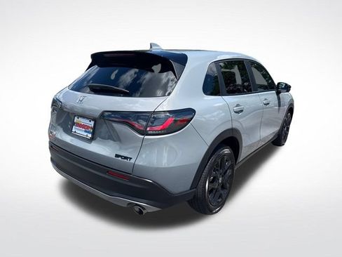 Used 2024 Honda HR-V Sport image 5