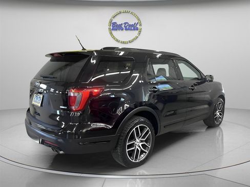 Used 2018 Ford Explorer Sport AWD/4WD image 4