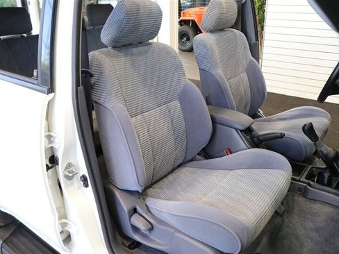 Used 1997 Toyota 4Runner SR5 w/ Sports Pkg AWD/4WD image 17