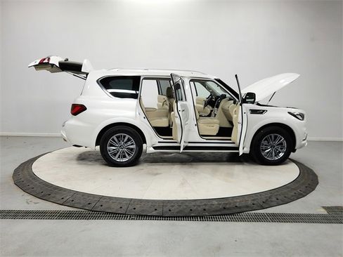 Used 2023 INFINITI QX80 Luxe w/ Cargo Package image 16
